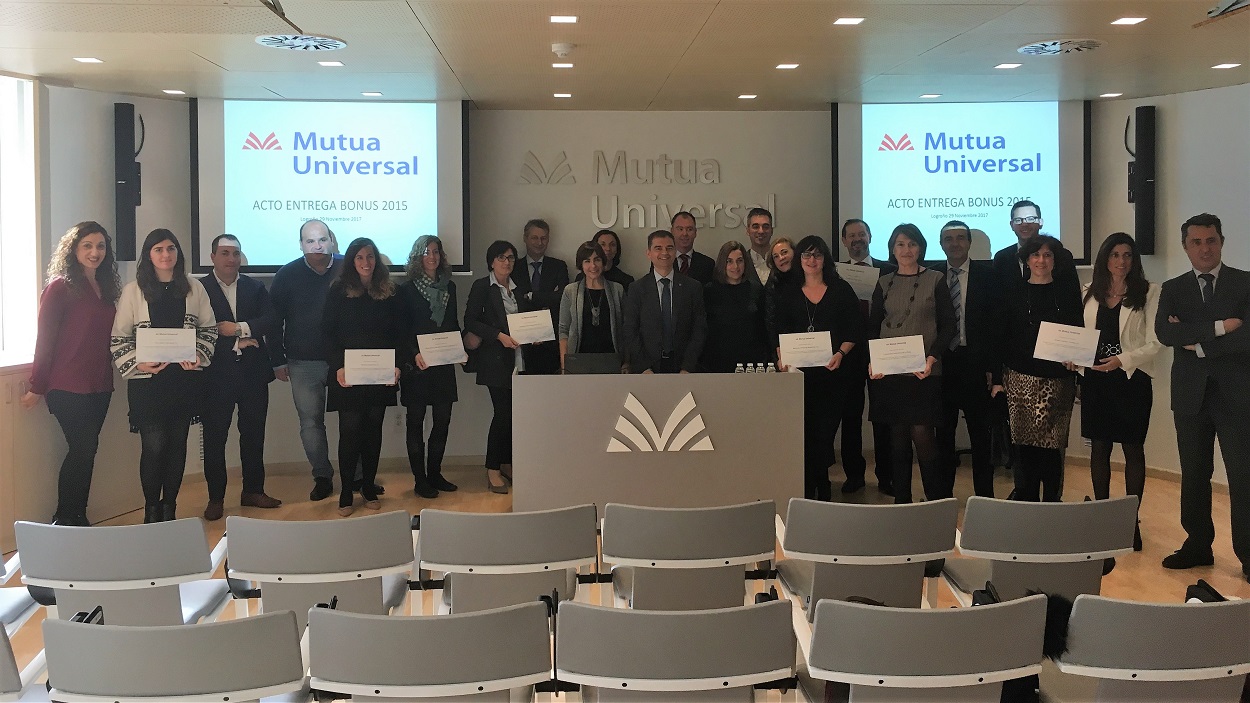 Acto de reconocimiento de incentivos ‘Bonus Prevención’ a empresas riojanas asociadas a Mutua Universal Acto de reconocimiento de incentivos ‘Bonus Prevención’ a empresas riojanas asociadas a Mutua Universal
