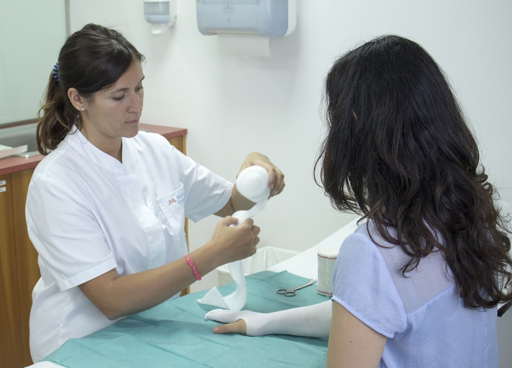 El curso de curas de enfermería de Mutua Universal ha recibido la acreditación del Consejo Catalán de Formación Continuada de las Profesiones Sanitarias.  