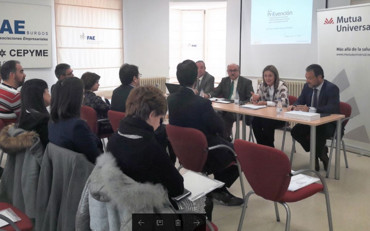 El acto de entrega contó con la presencia de Andrés Padilla, Jefe de la Oficina Territorial de Trabajo de la Junta de Castilla y León en Burgos