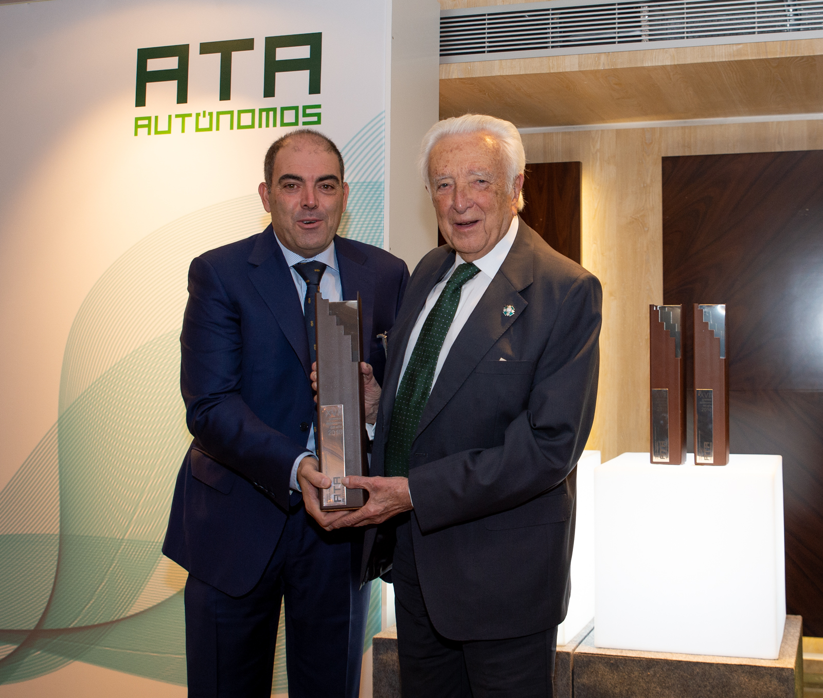 Premios ATA Mutua Universal