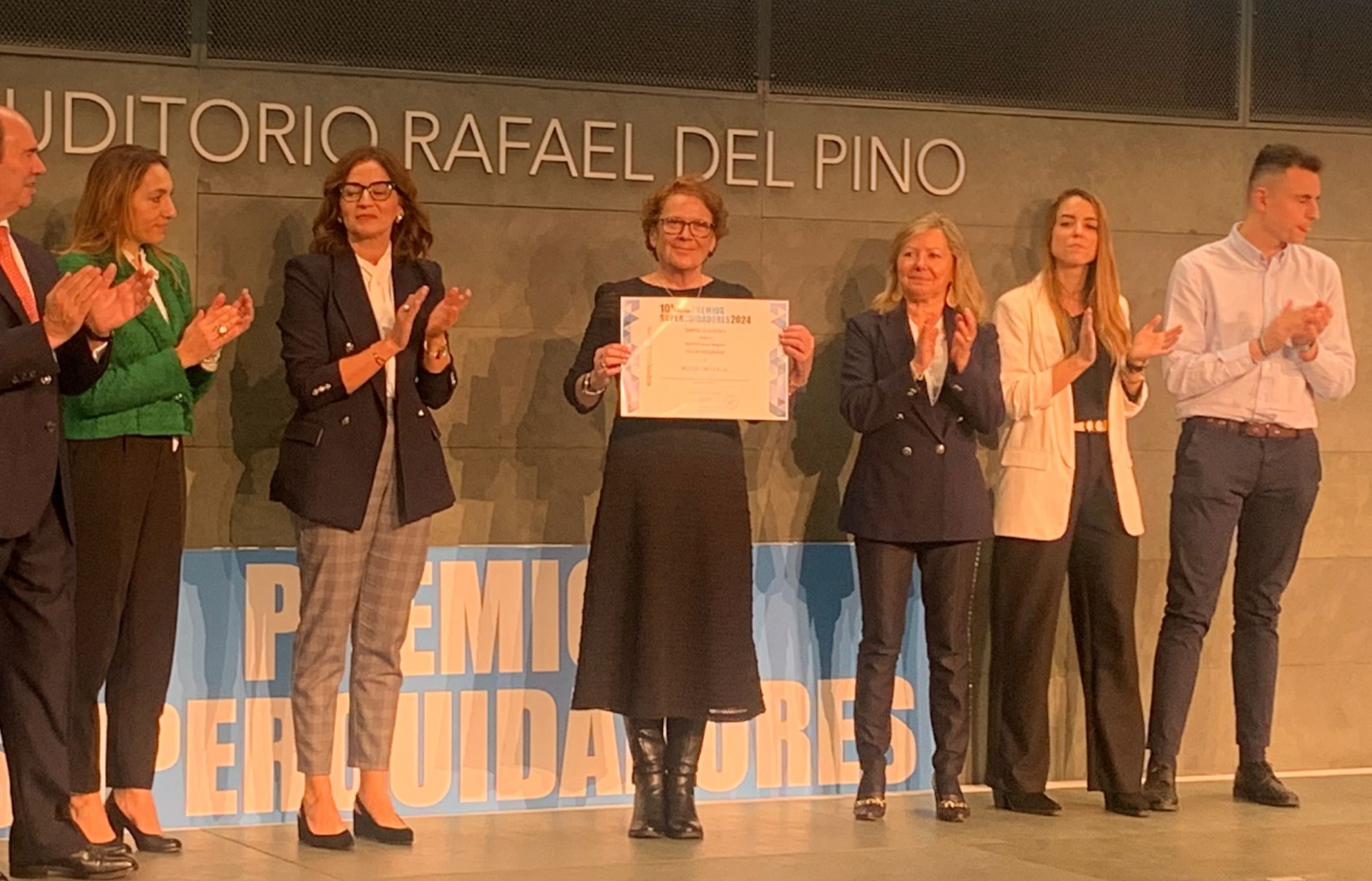 El servicio de Trabajo social sanitario y reinserción sociolaboral de Mutua Universal reconocido en los Premio Supercuidadores