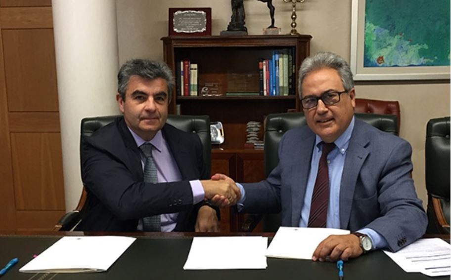 La Universitat de Màlaga i Mutua Universal signen un conveni de col·laboració