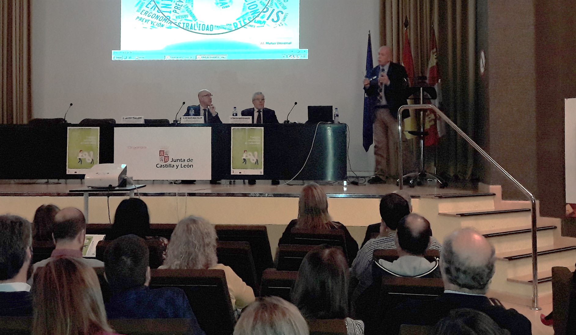 Ponencia de Mutua Universal “Las empresas deben convertirse en generadoras de salud general, no sólo laboral” Ponencia de Mutua Universal “Las empresas deben convertirse en generadoras de salud general, no sólo laboral”