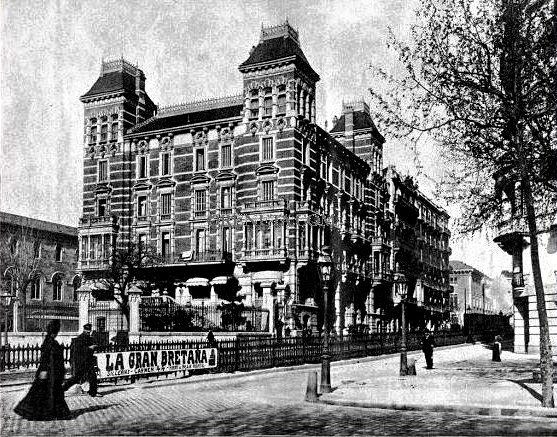 Foto històrica de l'edifici de Mutua Universal al carrer de Balmes