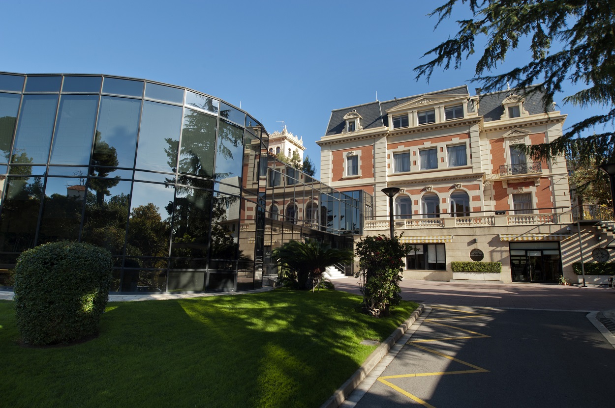 Side view of the building of the headquarters of Mutua Universal in Barcelona